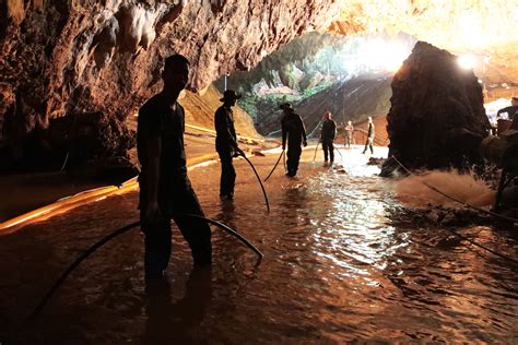 beam caverna tailandia